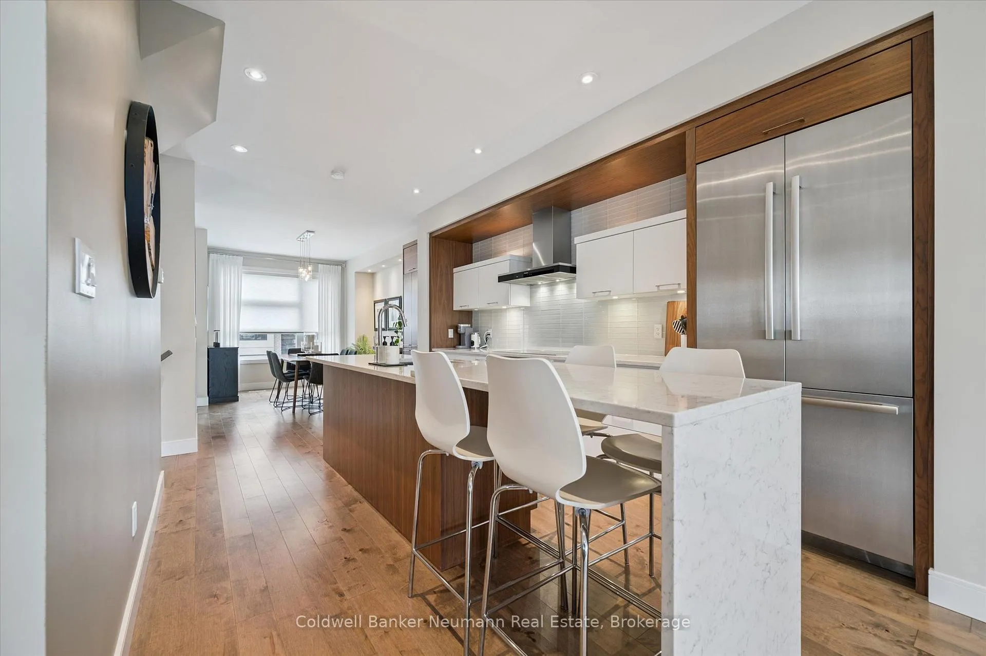 Photo 8 of Unit 2, 60 Arkell Road, Guelph, Kortright East — HOMEH