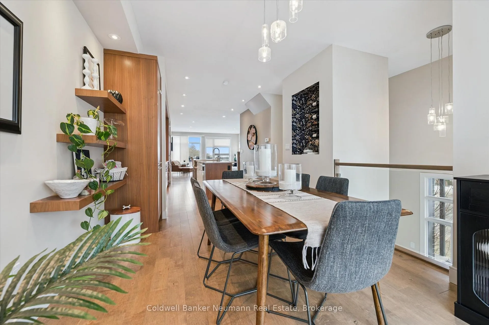 Photo 13 of Unit 2, 60 Arkell Road, Guelph, Kortright East — HOMEH