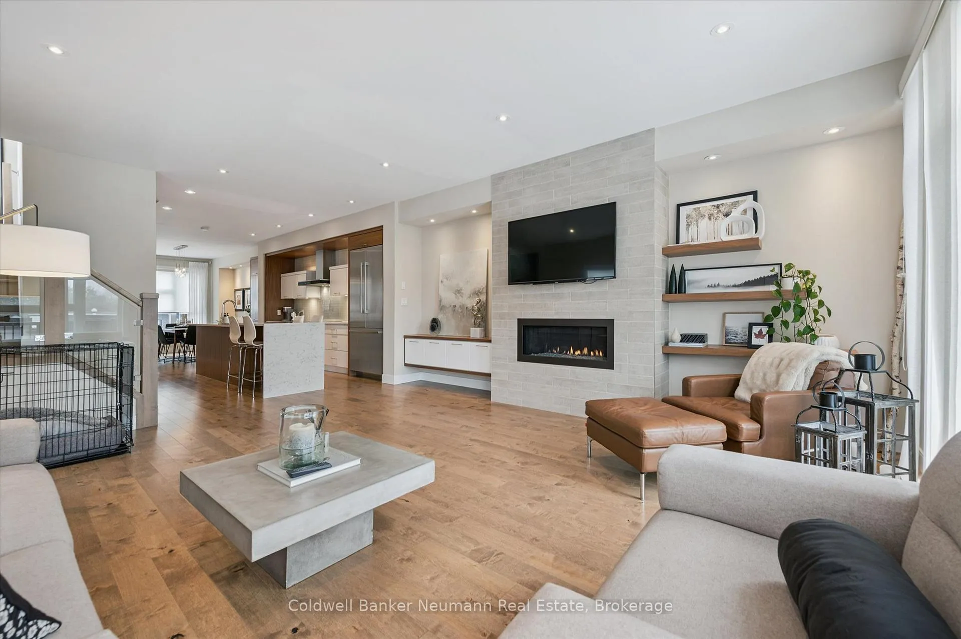 Photo 16 of Unit 2, 60 Arkell Road, Guelph, Kortright East — HOMEH