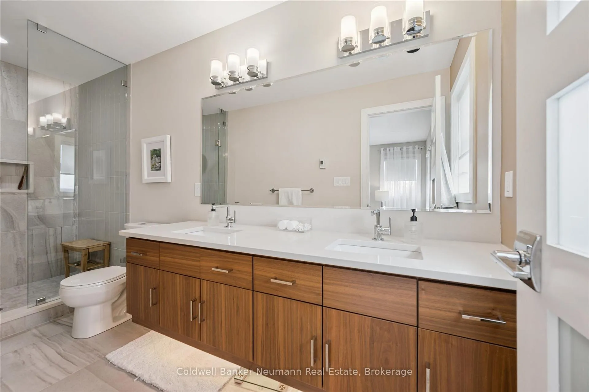 Photo 32 of Unit 2, 60 Arkell Road, Guelph, Kortright East — HOMEH