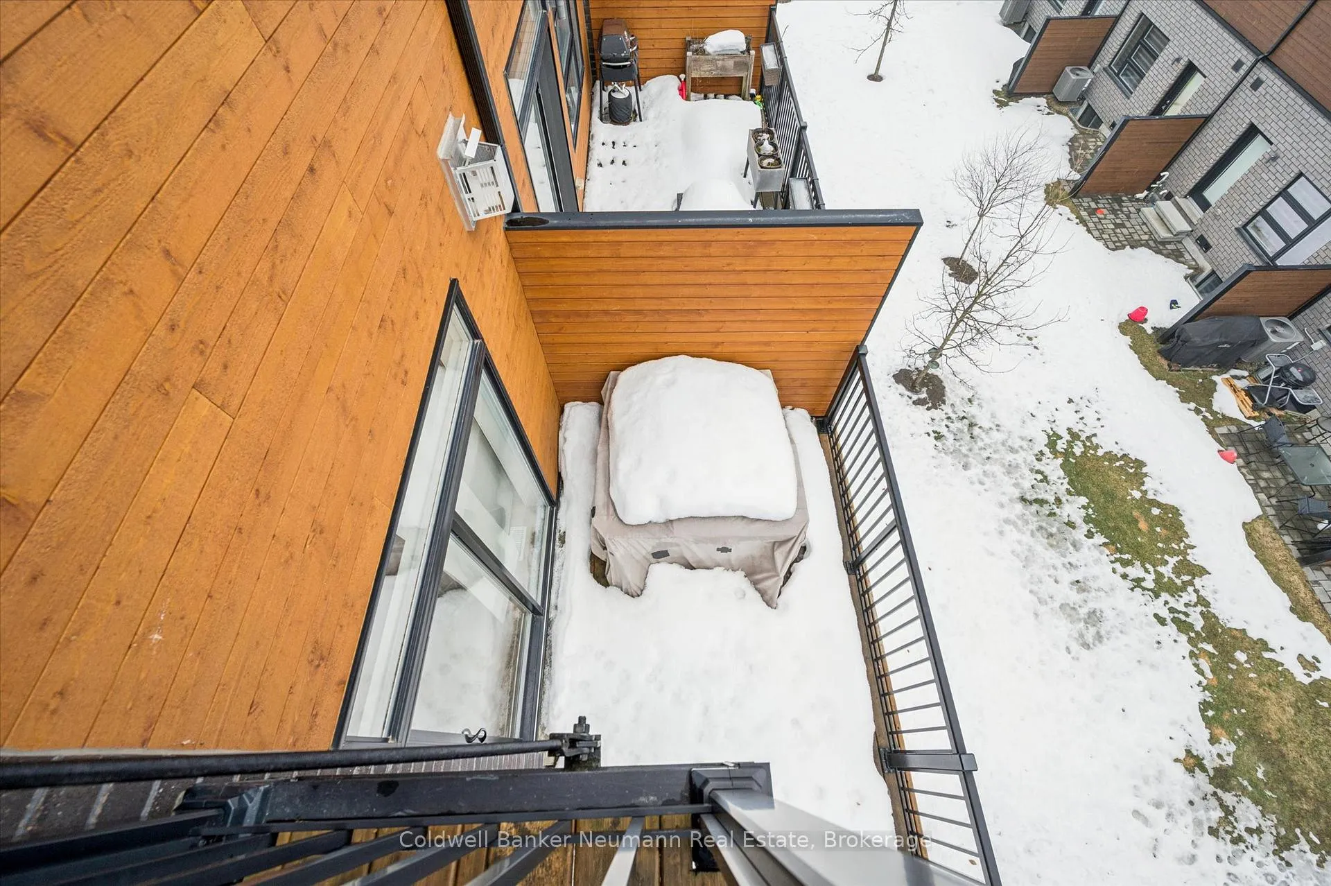 Photo 34 of Unit 2, 60 Arkell Road, Guelph, Kortright East — HOMEH