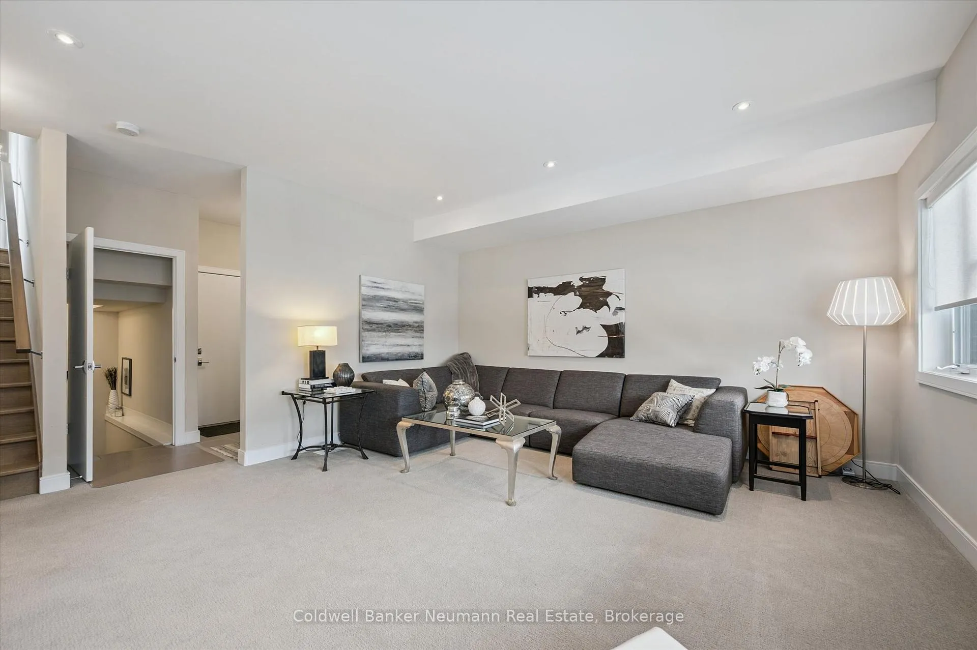 Photo 35 of Unit 2, 60 Arkell Road, Guelph, Kortright East — HOMEH