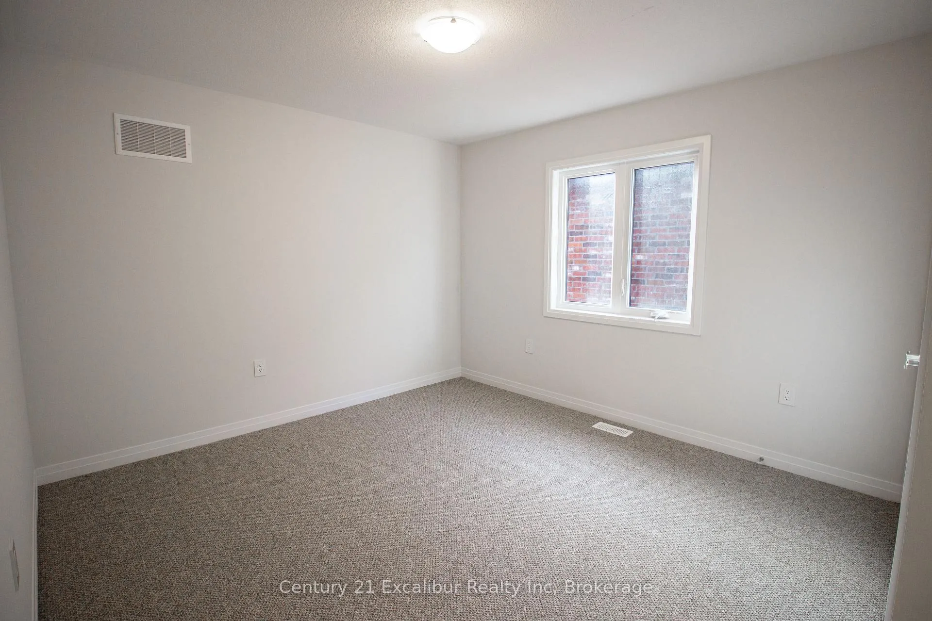 Photo 8 of 225 Dingman Street, Wellington North, Arthur — HOMEH