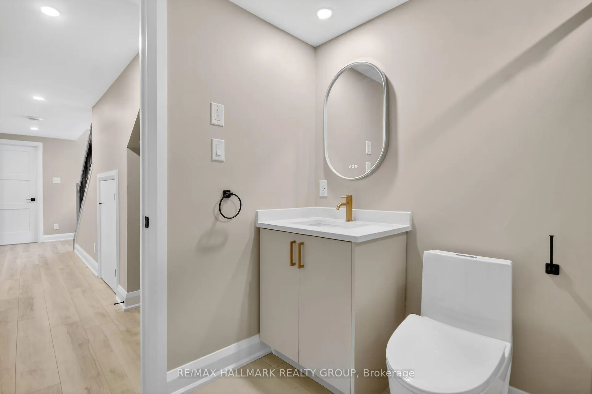 Photo 22 of Unit B - Basement Unit, 74 Burnett's Grove Circle, Ottawa, Barrhaven - Pheasant Run — HOMEH
