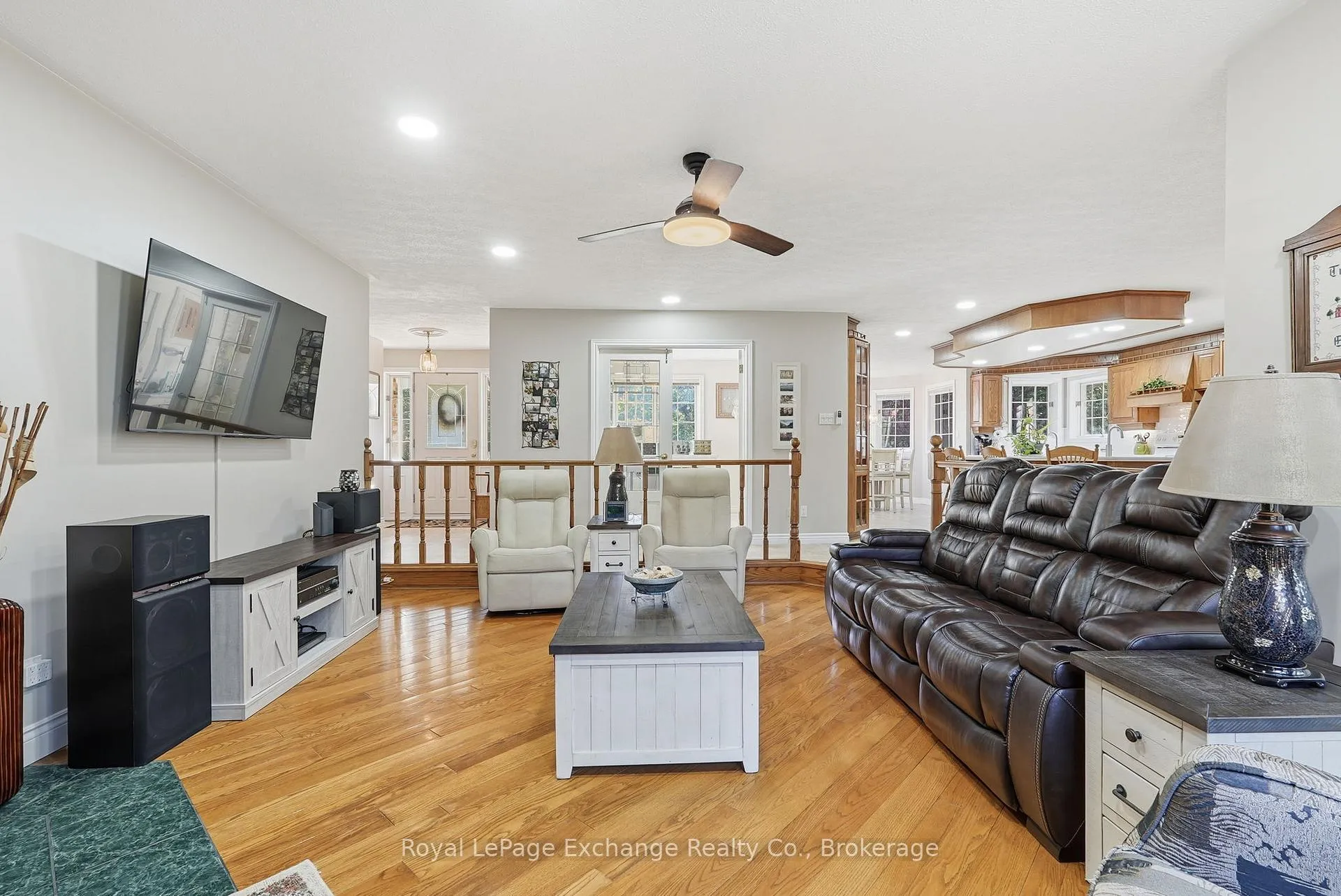 Photo 10 of 115 Deerhurst Drive, Huron-Kinloss — HOMEH