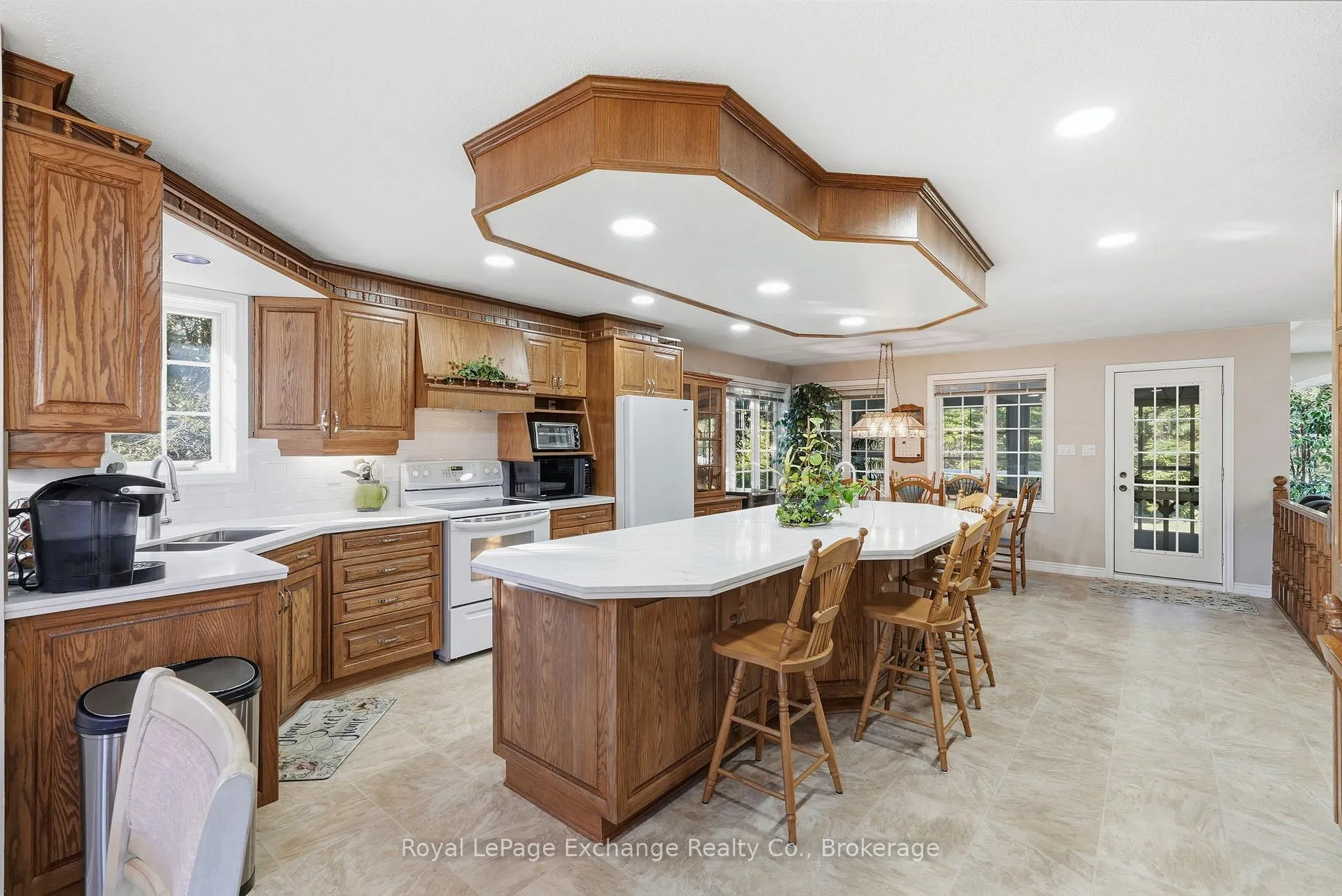 Photo 16 of 115 Deerhurst Drive, Huron-Kinloss — HOMEH