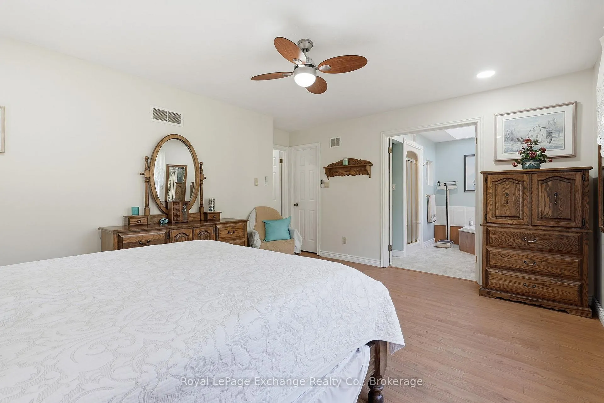 Photo 22 of 115 Deerhurst Drive, Huron-Kinloss — HOMEH