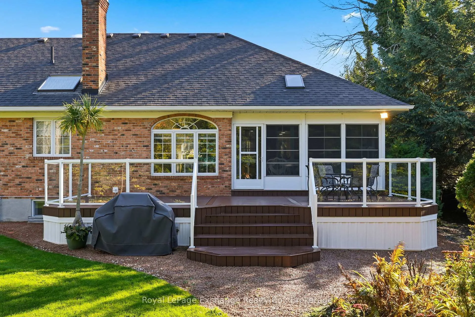 Photo 38 of 115 Deerhurst Drive, Huron-Kinloss — HOMEH