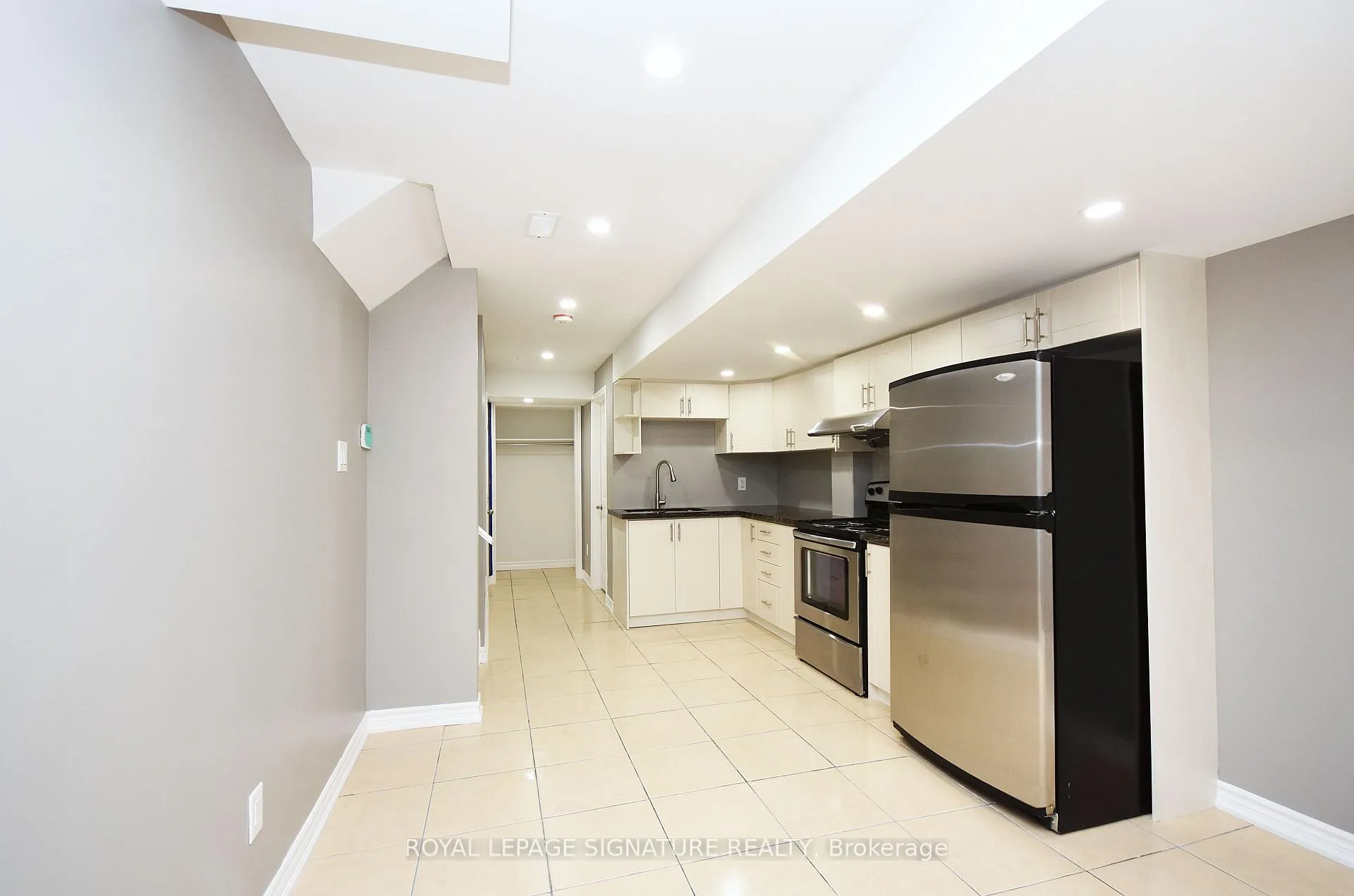 Photo 8 of 54 Palleschi Drive, Brampton, Bram East — HOMEH
