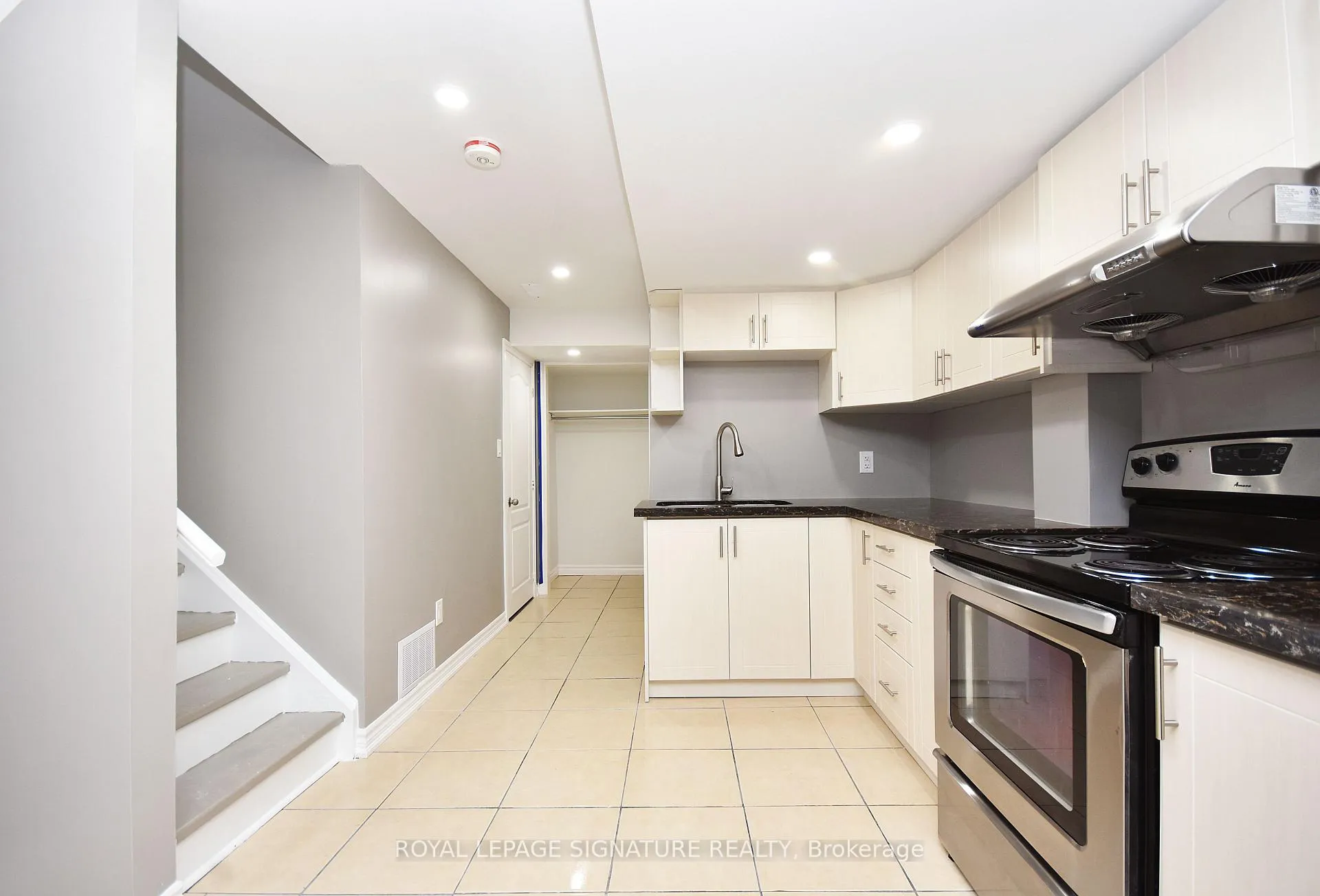 Photo 11 of 54 Palleschi Drive, Brampton, Bram East — HOMEH