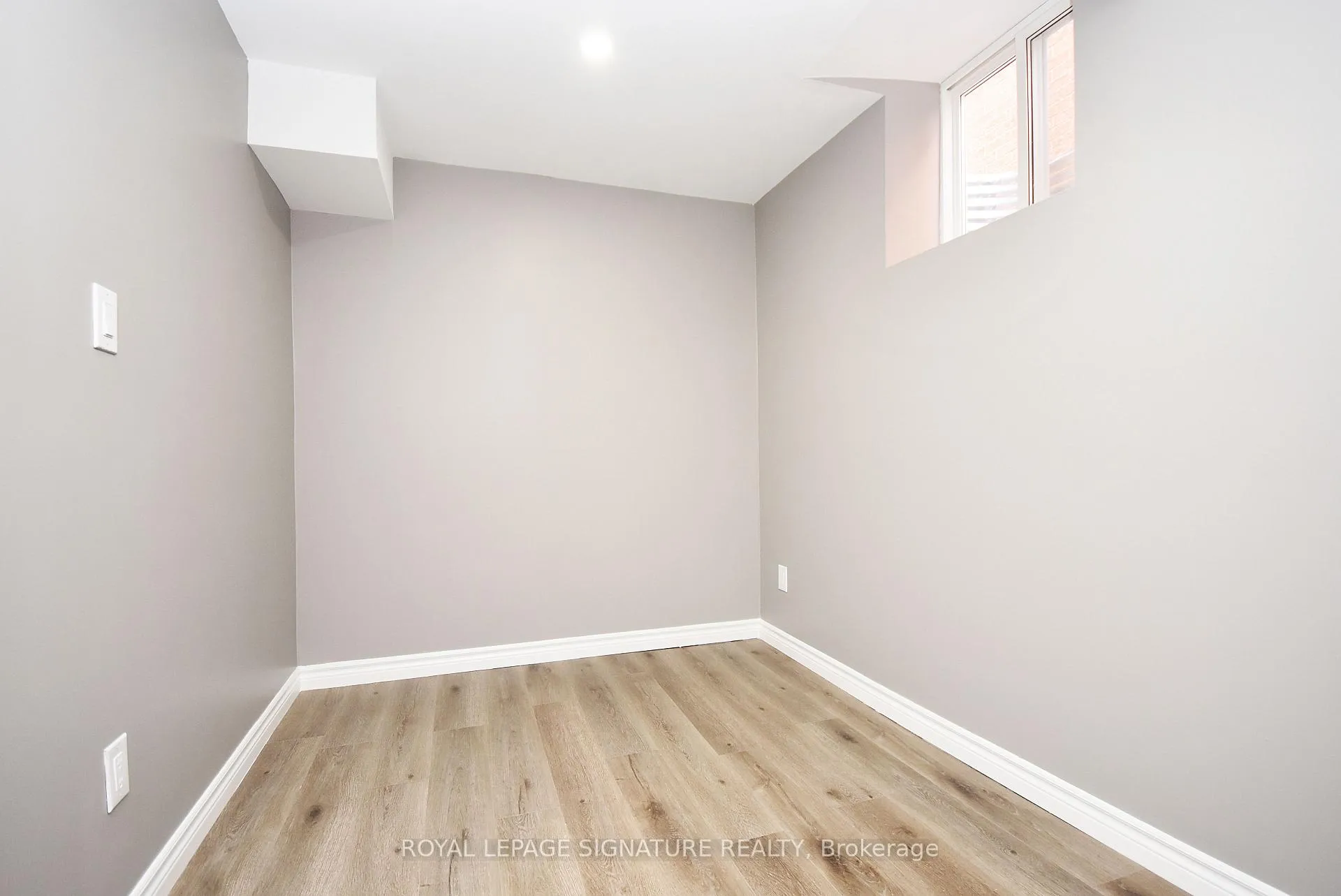 Photo 21 of 54 Palleschi Drive, Brampton, Bram East — HOMEH