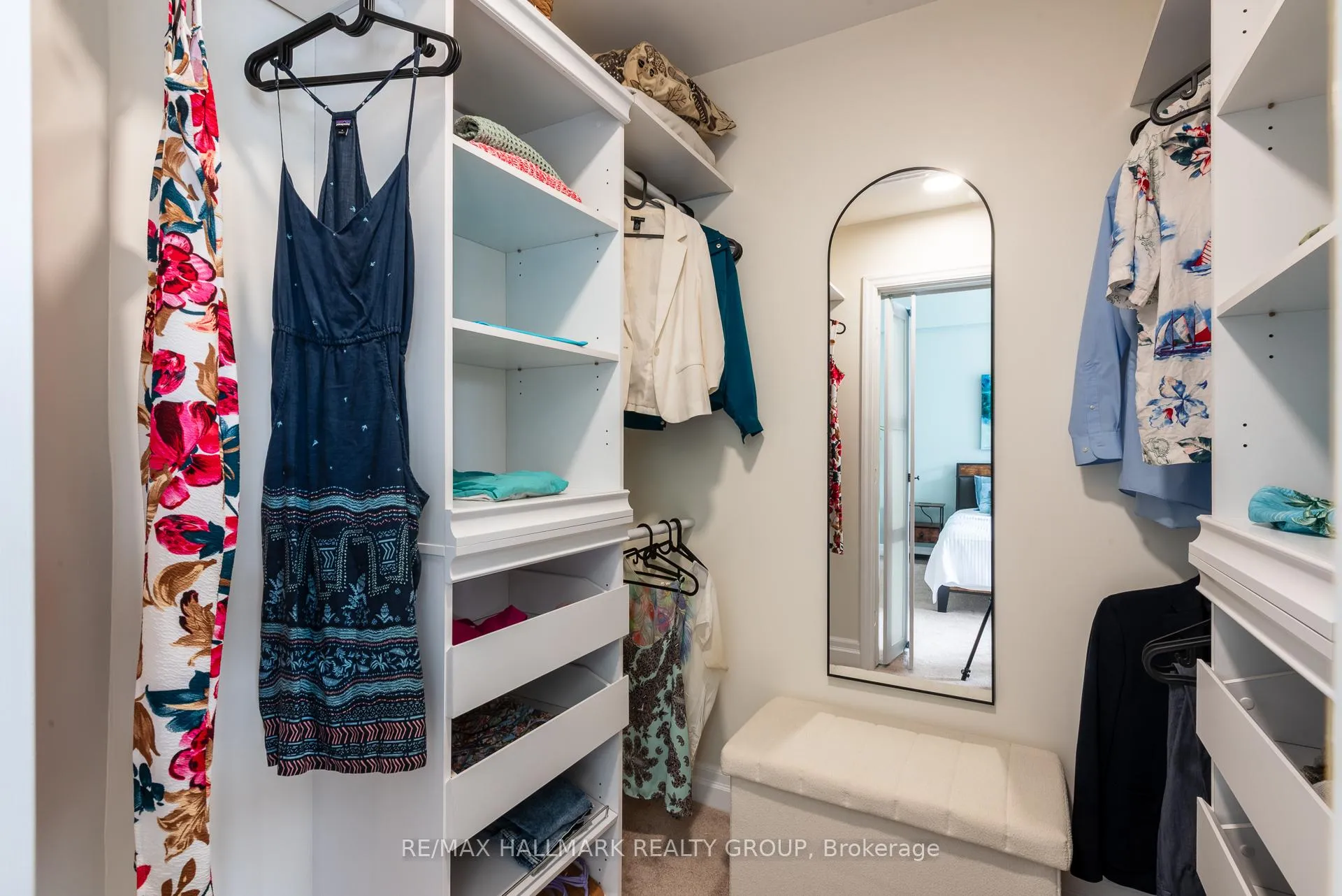 Photo 13 of Unit 4, 201 Station Boulevard, Ottawa, Riverview Park — HOMEH
