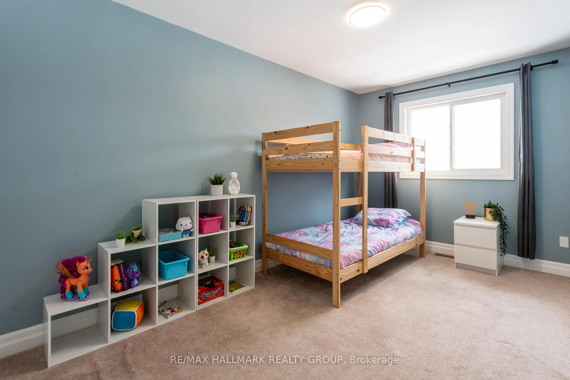 Photo 16 of Unit 4, 201 Station Boulevard, Ottawa, Riverview Park — HOMEH