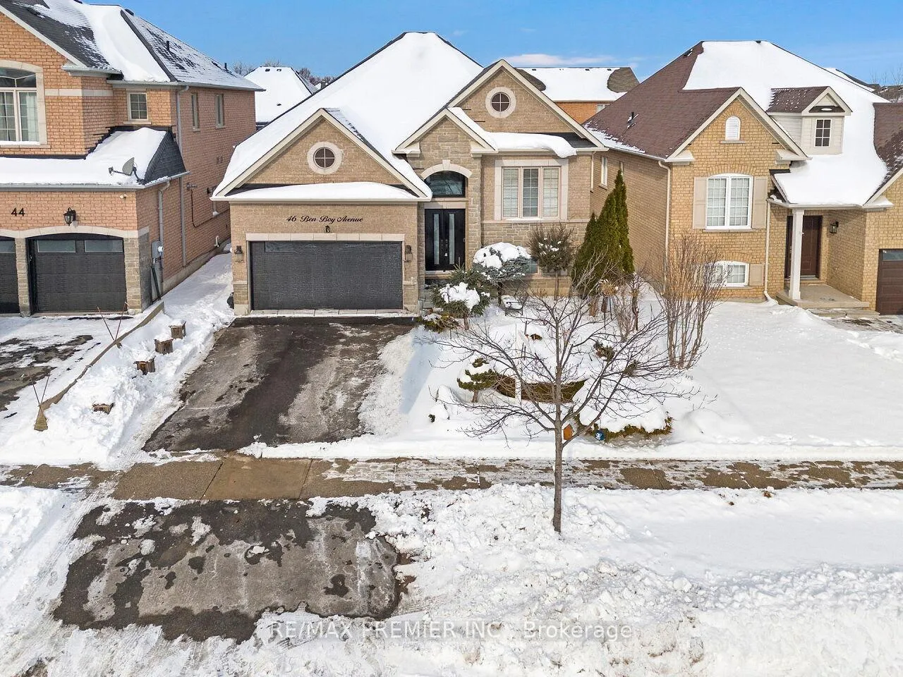 Photo 1 of 46 Ben Boy Avenue, King, Schomberg — HOMEH