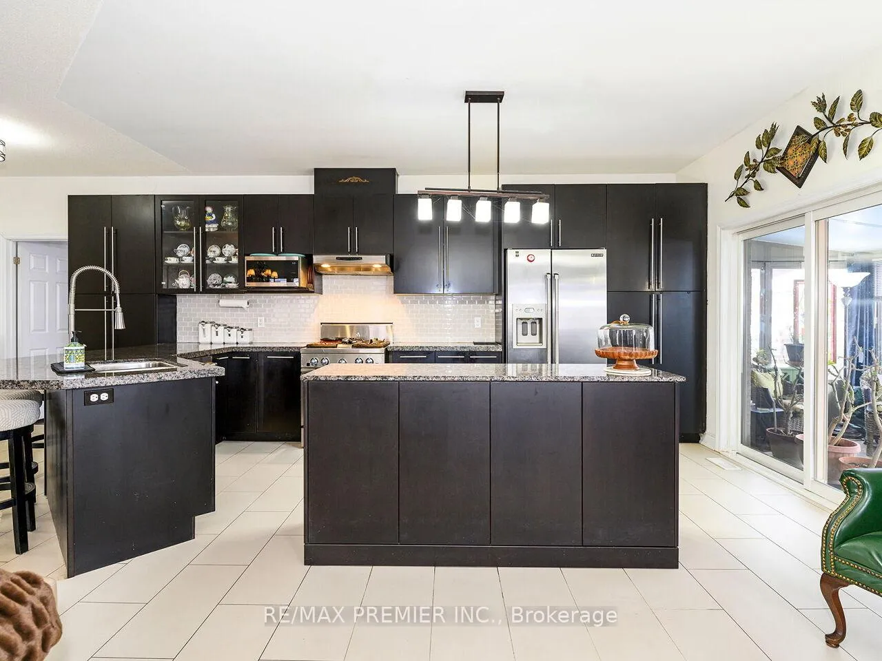 Photo 14 of 46 Ben Boy Avenue, King, Schomberg — HOMEH