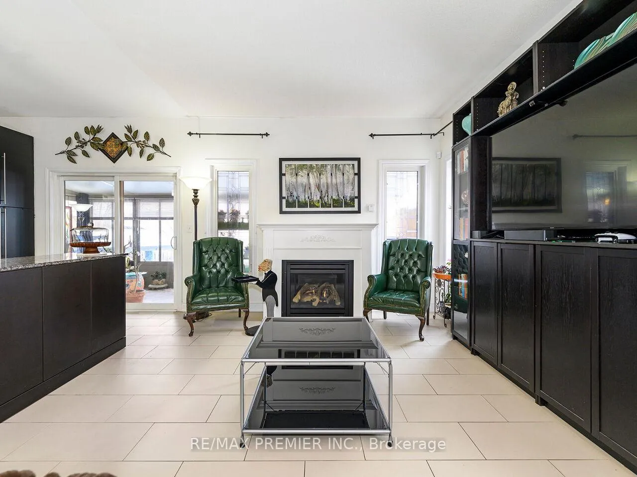 Photo 21 of 46 Ben Boy Avenue, King, Schomberg — HOMEH