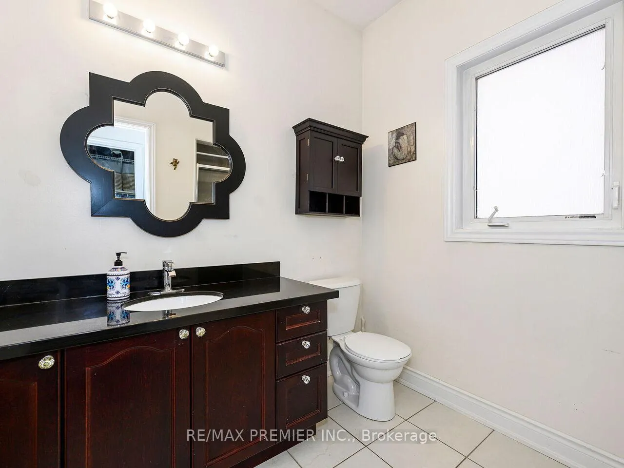 Photo 30 of 46 Ben Boy Avenue, King, Schomberg — HOMEH