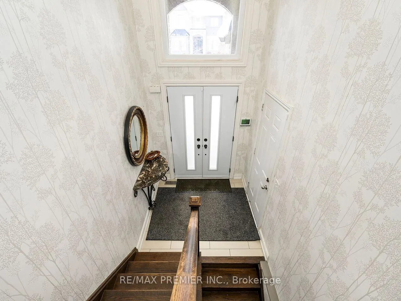 Photo 32 of 46 Ben Boy Avenue, King, Schomberg — HOMEH