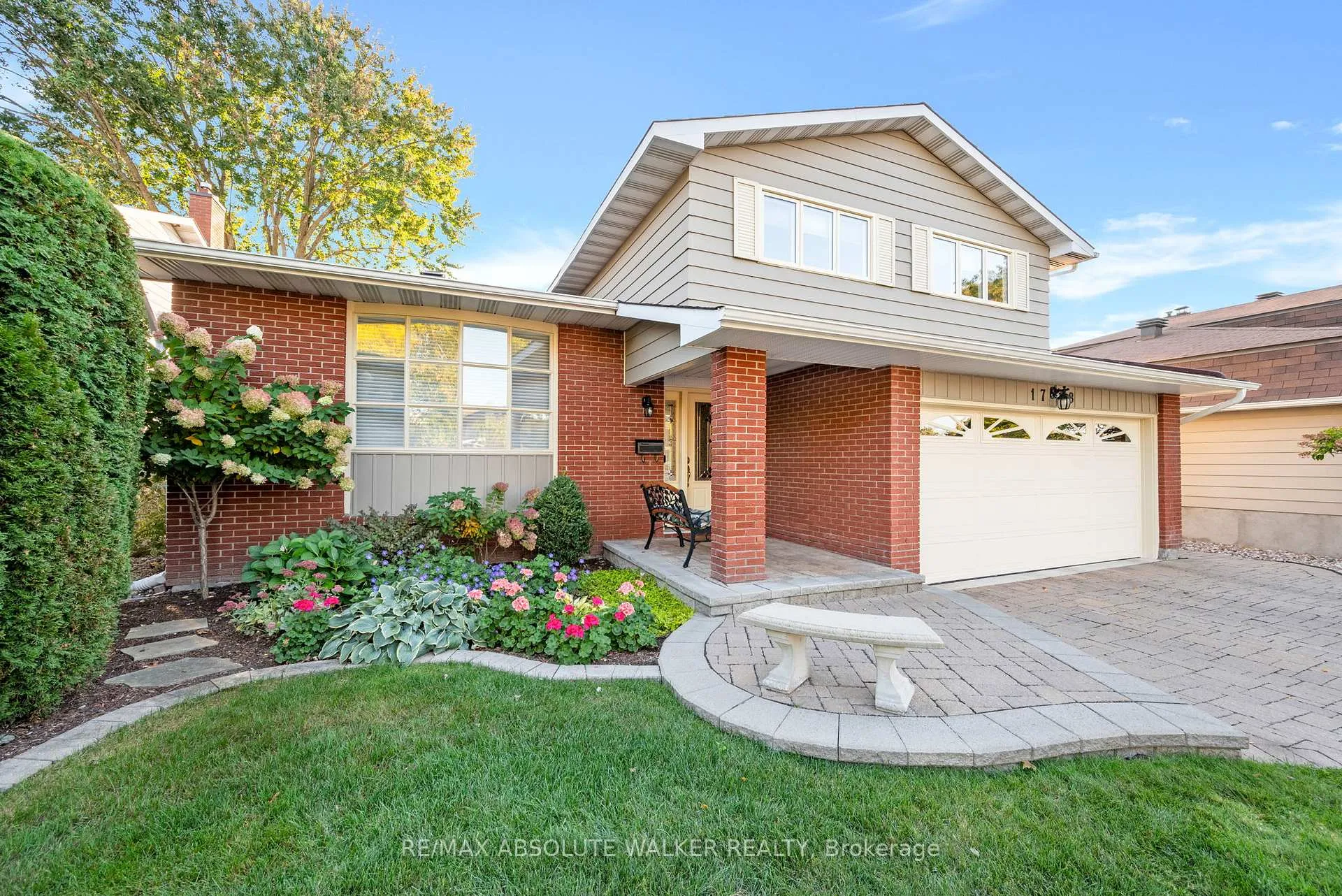 Photo 2 of 1768 Calumet Lane, Ottawa, Convent Glen South — HOMEH