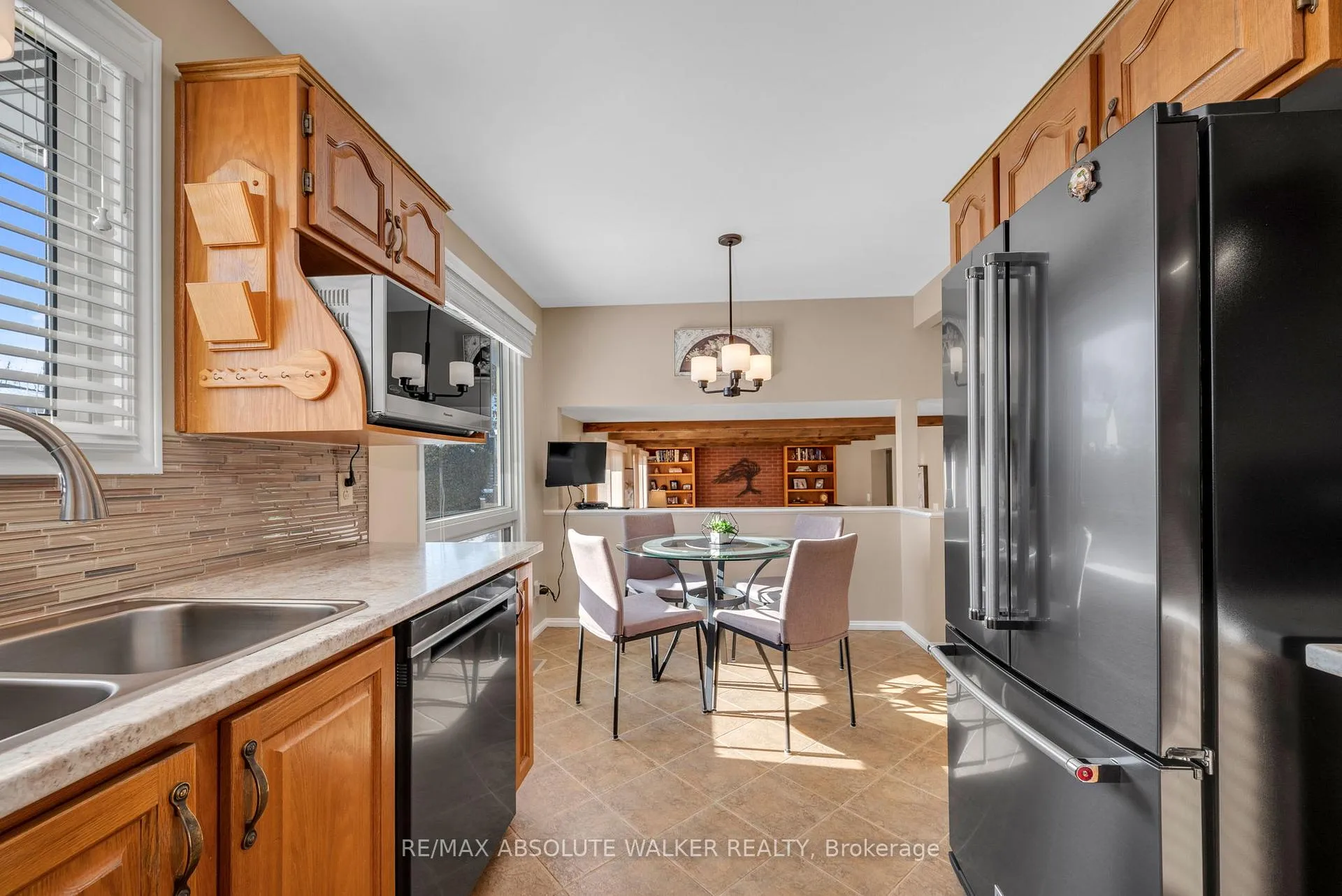 Photo 15 of 1768 Calumet Lane, Ottawa, Convent Glen South — HOMEH