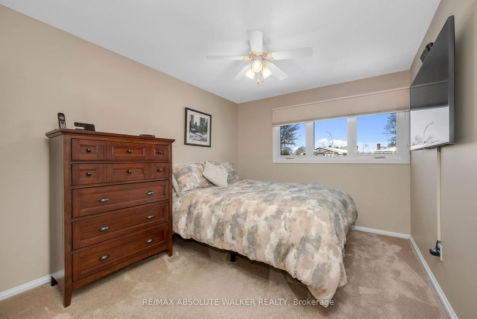 Photo 23 of 1768 Calumet Lane, Ottawa, Convent Glen South — HOMEH