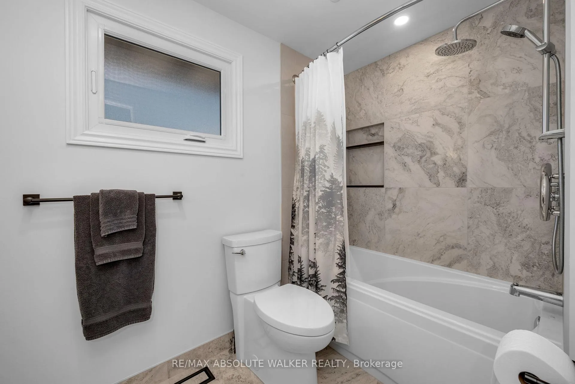Photo 25 of 1768 Calumet Lane, Ottawa, Convent Glen South — HOMEH