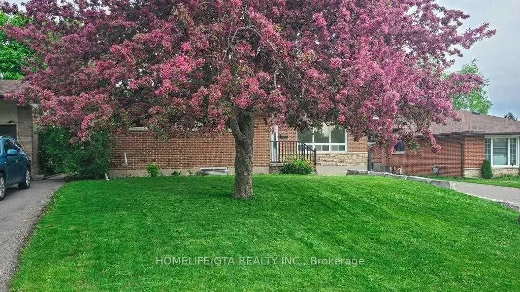 Photo 4 of 645 Buchan Avenue, Oshawa, McLaughlin — HOMEH