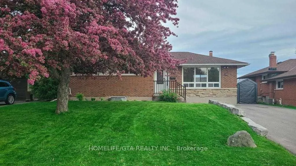 Photo 7 of 645 Buchan Avenue, Oshawa, McLaughlin — HOMEH
