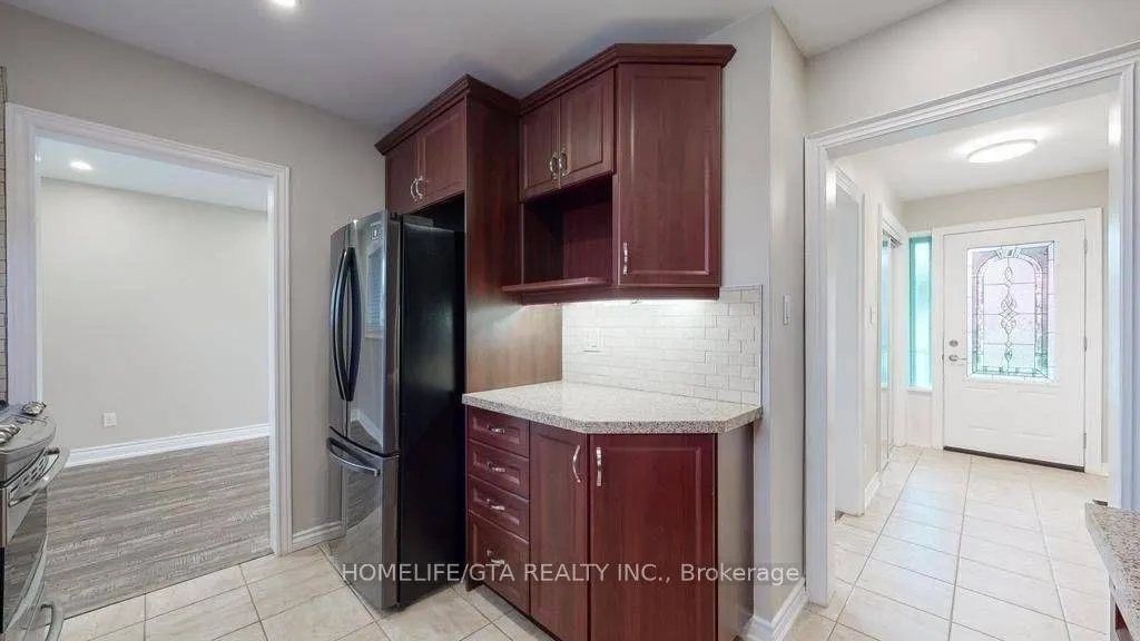 Photo 21 of 645 Buchan Avenue, Oshawa, McLaughlin — HOMEH