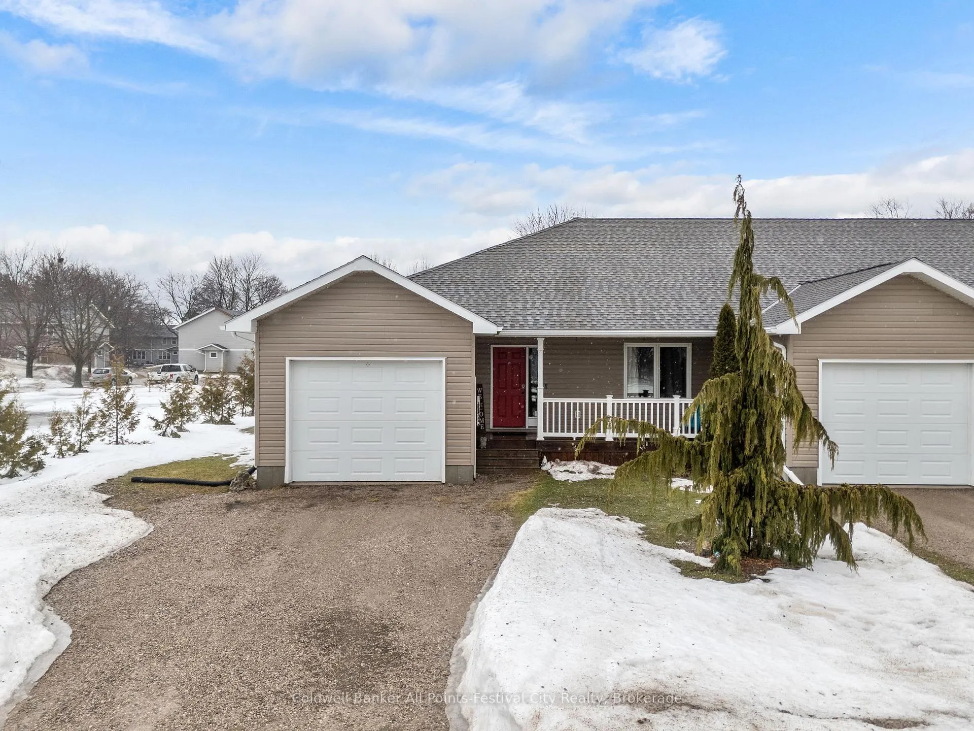 Photo 1 of 184 Toronto Boulevard, Huron East, Vanastra — HOMEH