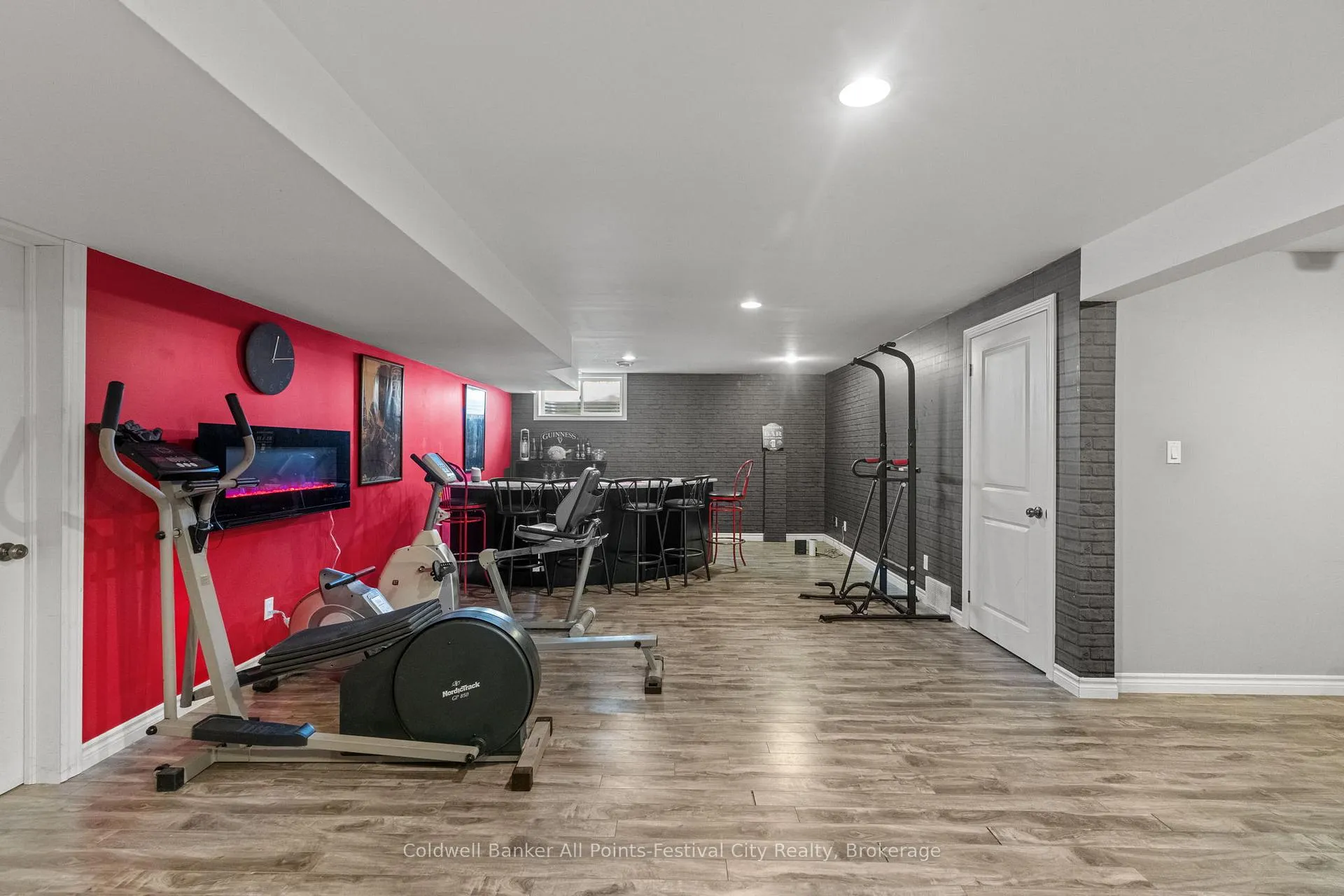 Photo 33 of 184 Toronto Boulevard, Huron East, Vanastra — HOMEH