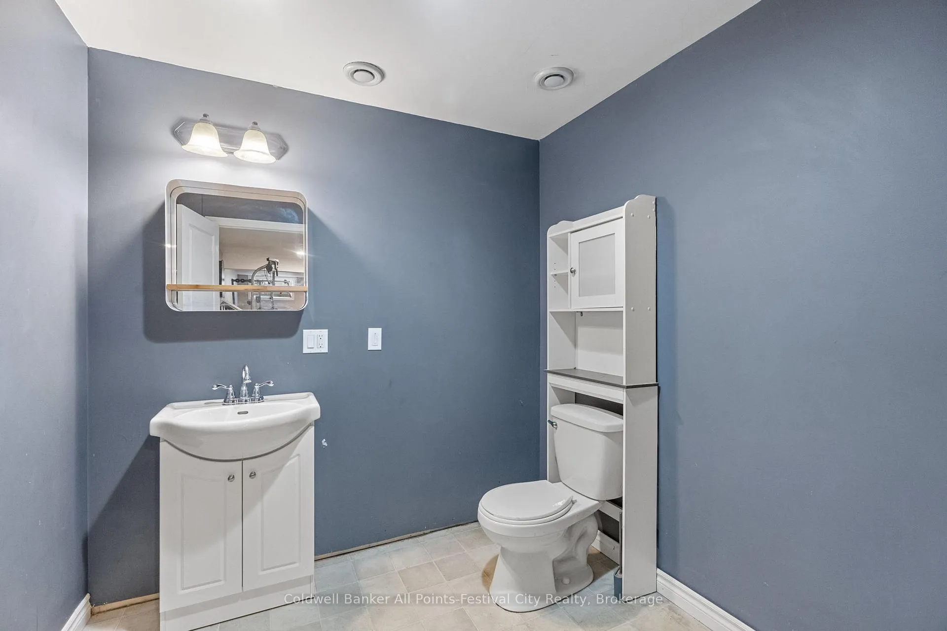Photo 36 of 184 Toronto Boulevard, Huron East, Vanastra — HOMEH