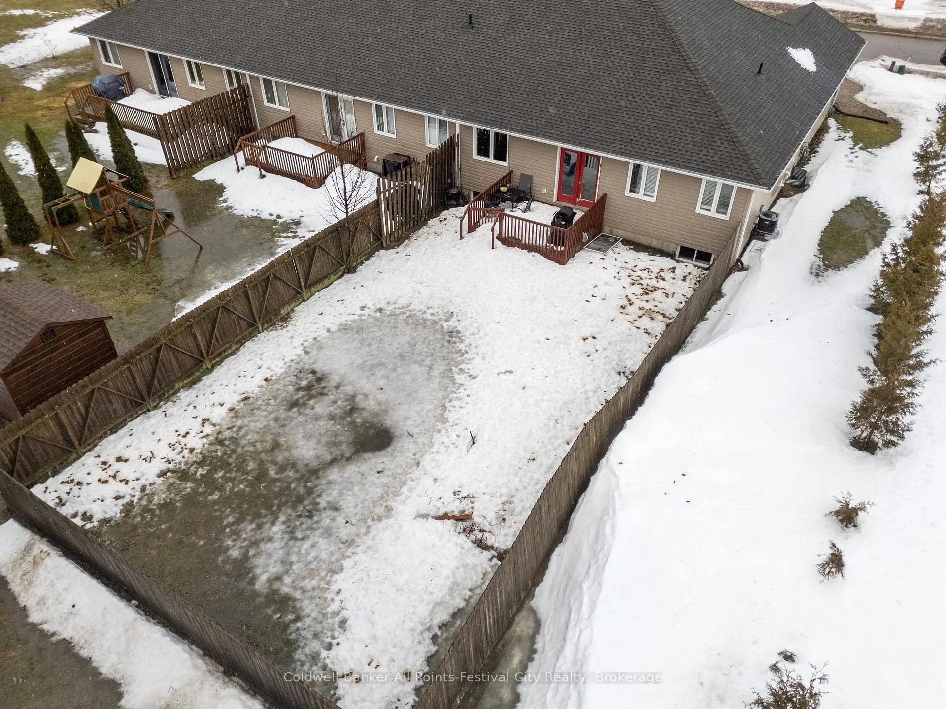 Photo 39 of 184 Toronto Boulevard, Huron East, Vanastra — HOMEH