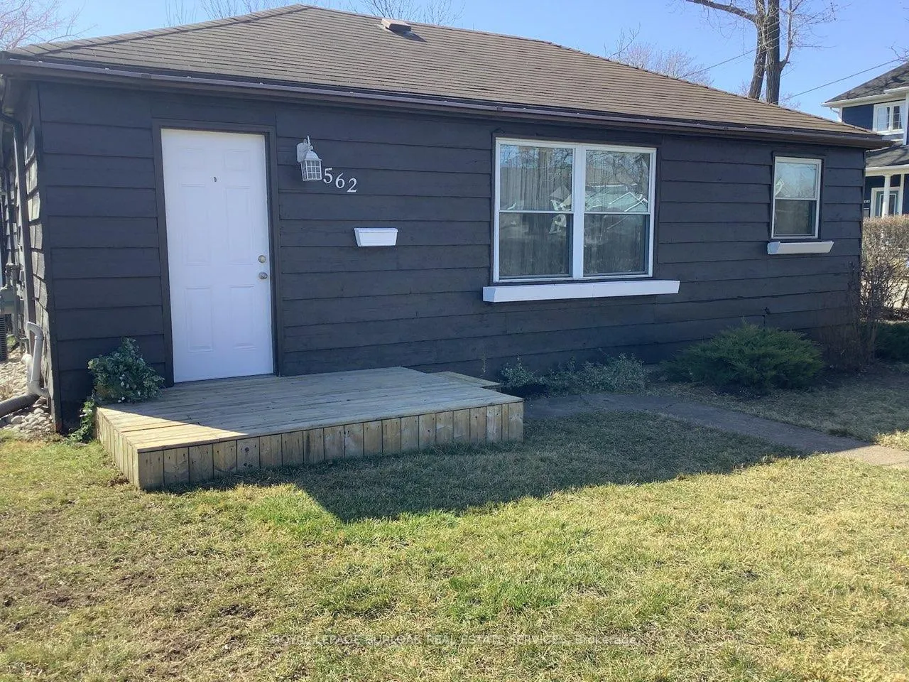 Photo 1 of 562 Beach Boulevard, Hamilton, Hamilton Beach — HOMEH