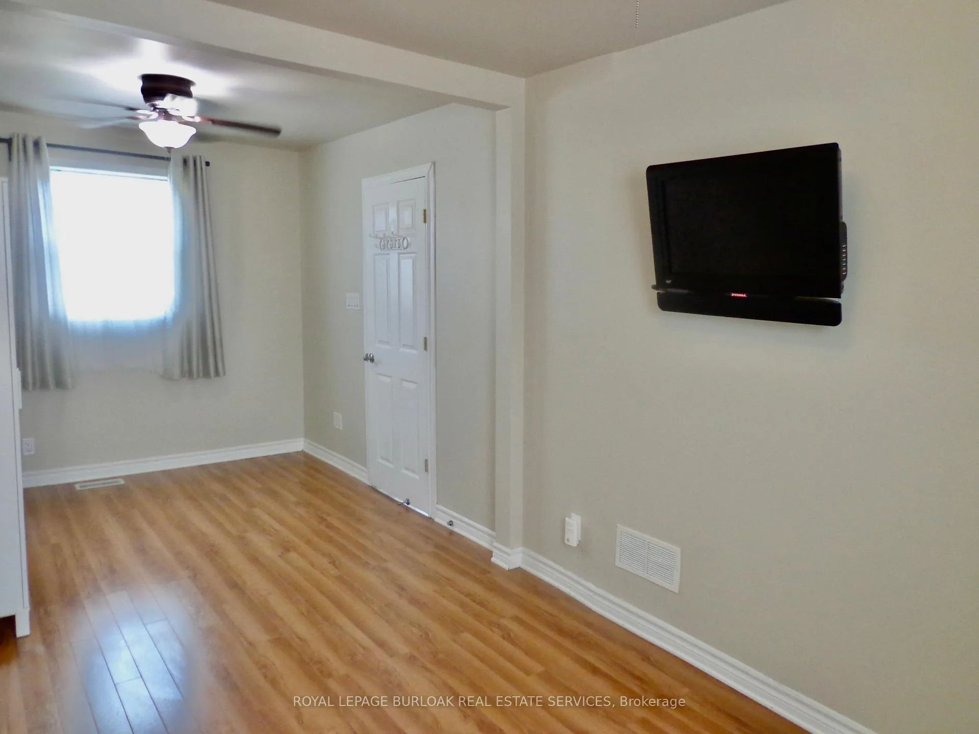 Photo 13 of 562 Beach Boulevard, Hamilton, Hamilton Beach — HOMEH