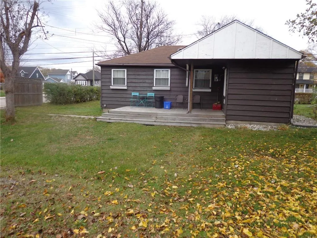 Photo 23 of 562 Beach Boulevard, Hamilton, Hamilton Beach — HOMEH