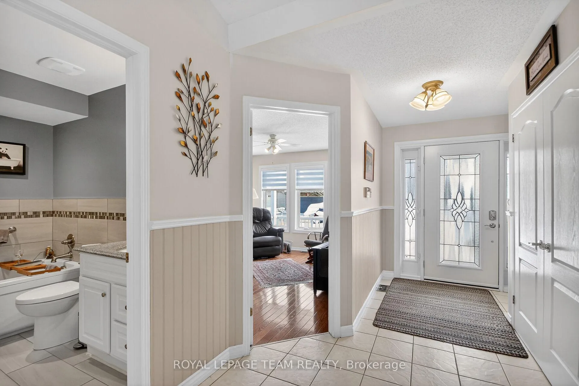 Photo 5 of 26 Settlers Ridge Way, Ottawa, Barrhaven - Longfields — HOMEH