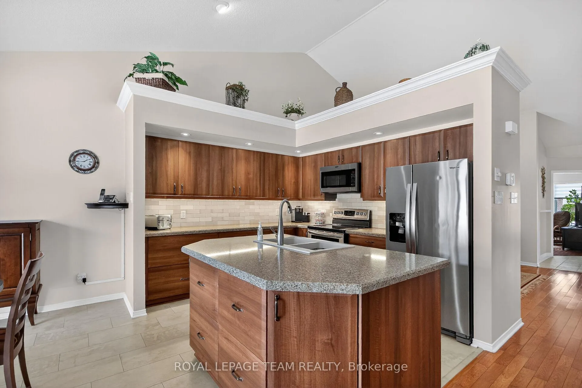 Photo 21 of 26 Settlers Ridge Way, Ottawa, Barrhaven - Longfields — HOMEH