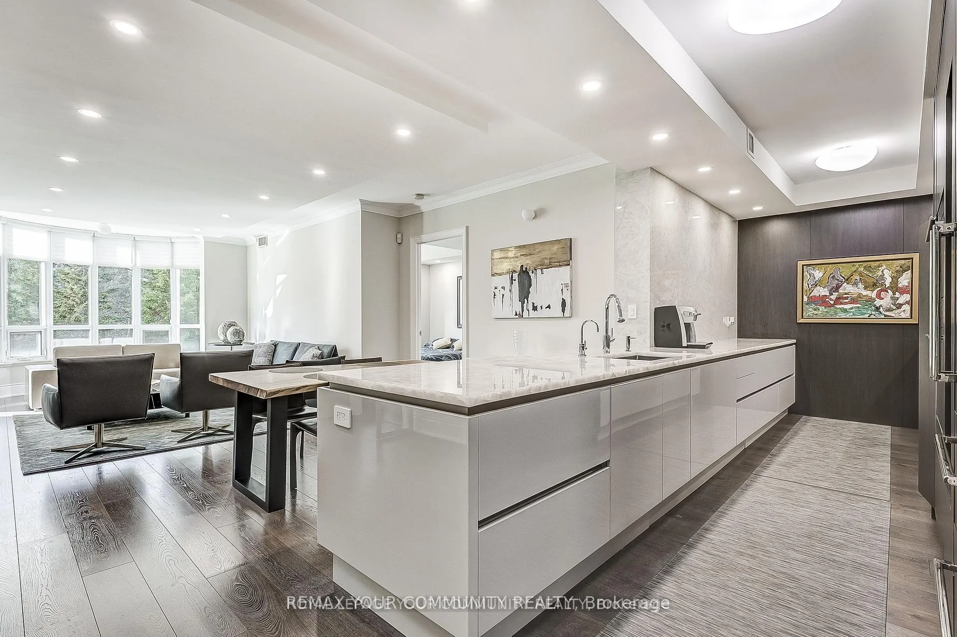 Photo 13 of Unit 304, 7071 Bayview Avenue, Markham, Bayview Glen — HOMEH