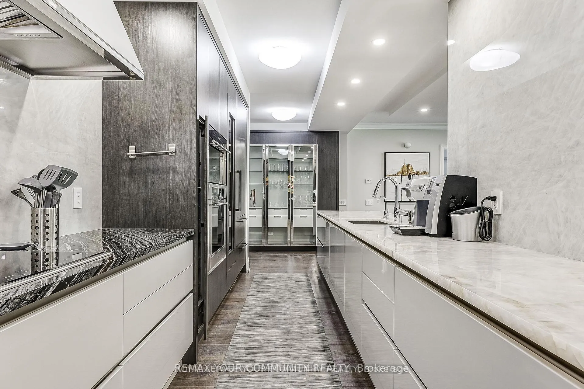 Photo 15 of Unit 304, 7071 Bayview Avenue, Markham, Bayview Glen — HOMEH