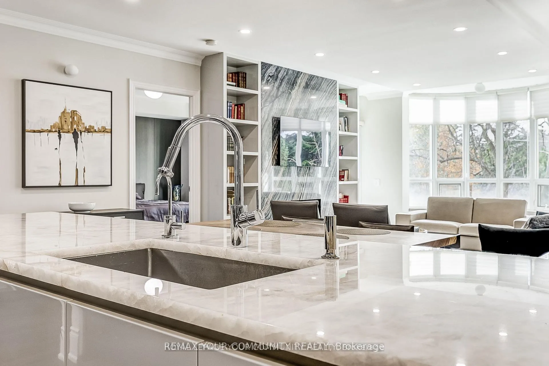 Photo 17 of Unit 304, 7071 Bayview Avenue, Markham, Bayview Glen — HOMEH