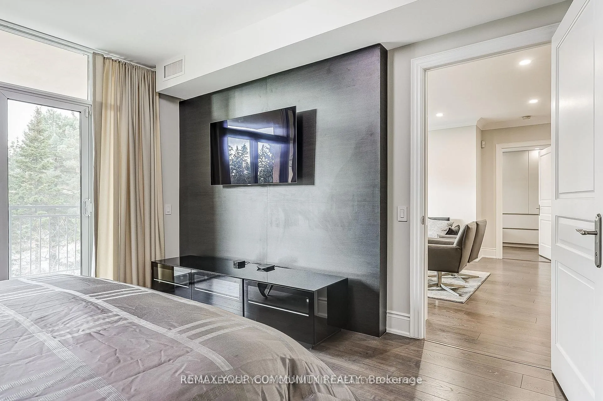 Photo 25 of Unit 304, 7071 Bayview Avenue, Markham, Bayview Glen — HOMEH