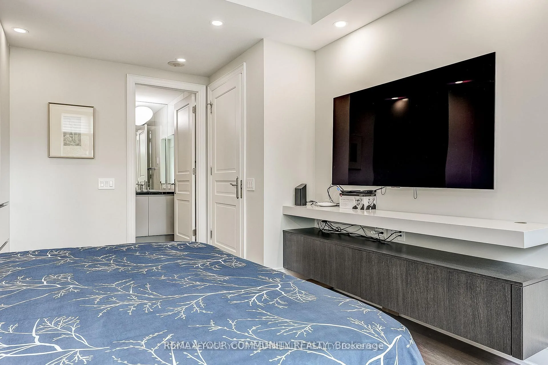 Photo 31 of Unit 304, 7071 Bayview Avenue, Markham, Bayview Glen — HOMEH