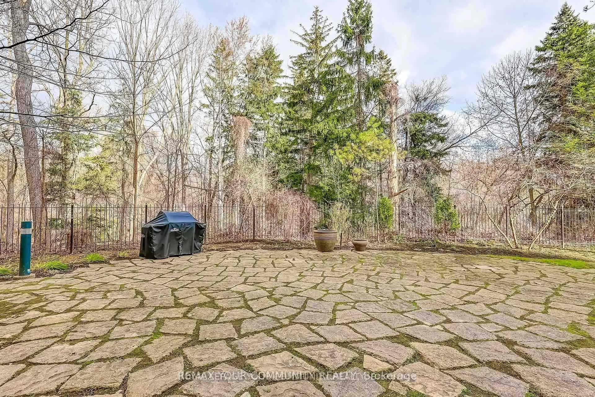 Photo 40 of Unit 304, 7071 Bayview Avenue, Markham, Bayview Glen — HOMEH