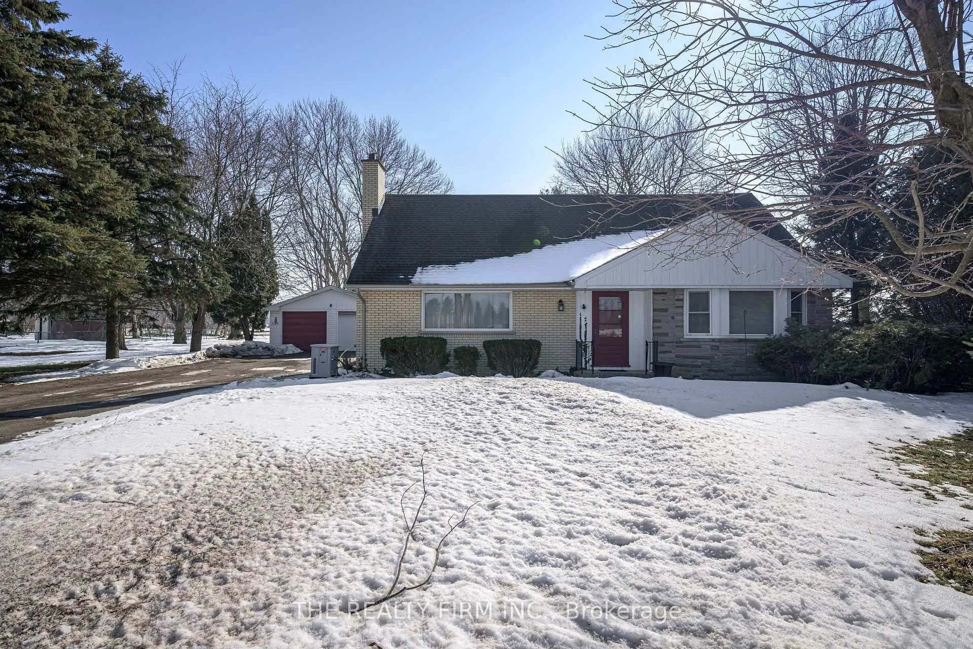 Photo 2 of 15233 Medway Road, Middlesex Centre, Ballymote — HOMEH