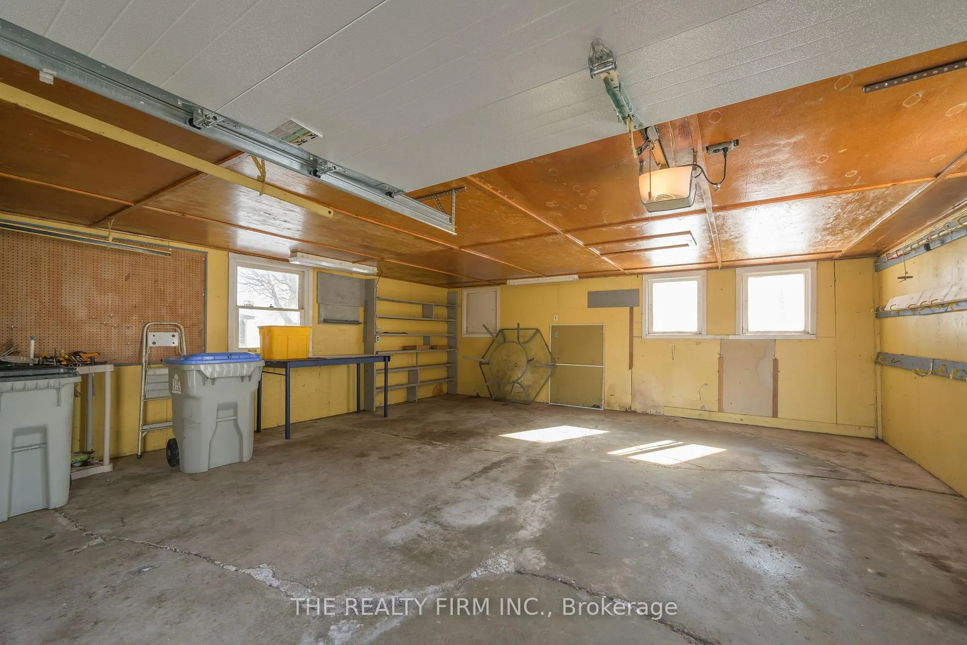 Photo 35 of 15233 Medway Road, Middlesex Centre, Ballymote — HOMEH