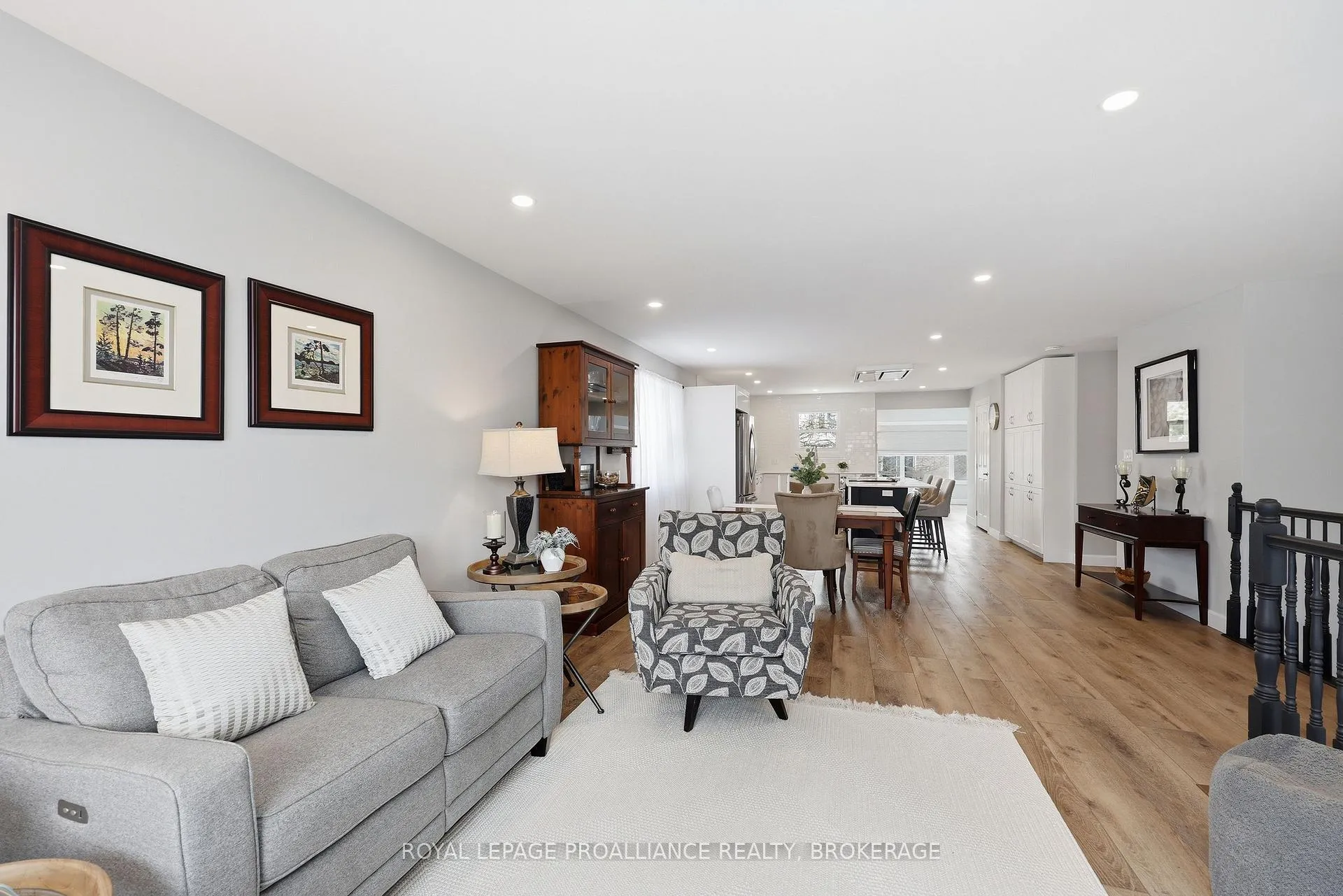 Photo 5 of 719 Muirfield Crescent, Kingston, East Gardiners Rd — HOMEH