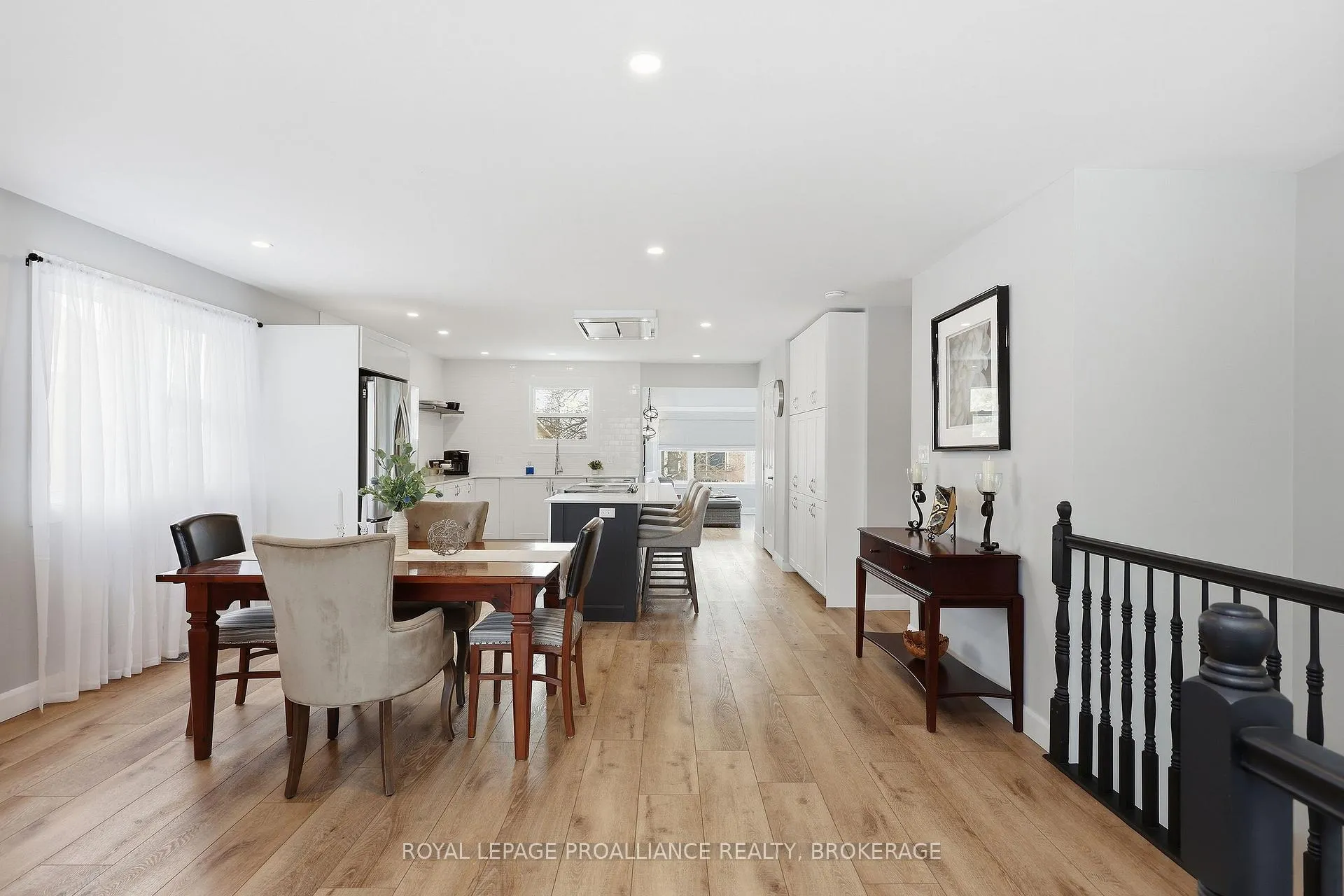Photo 8 of 719 Muirfield Crescent, Kingston, East Gardiners Rd — HOMEH