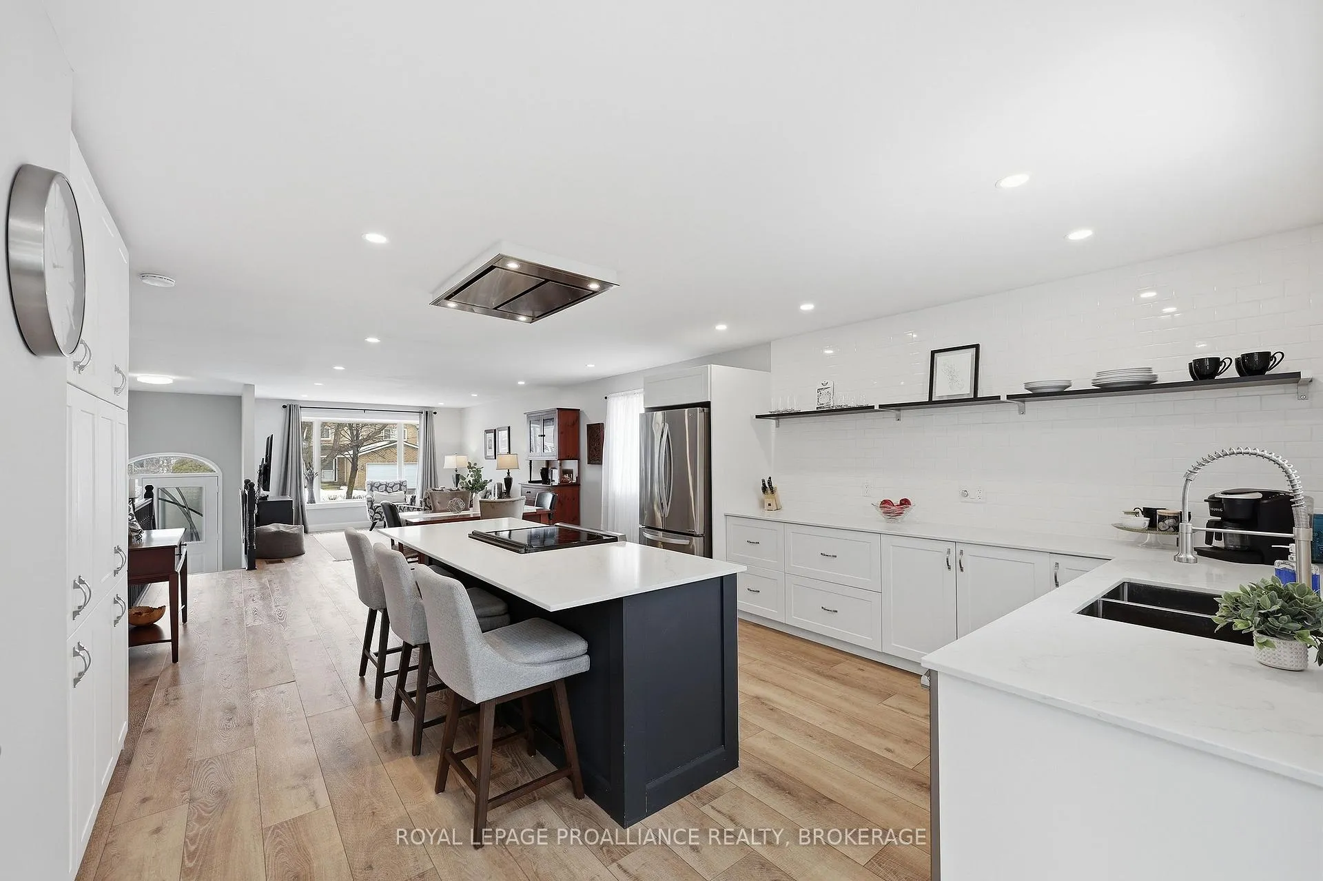Photo 13 of 719 Muirfield Crescent, Kingston, East Gardiners Rd — HOMEH