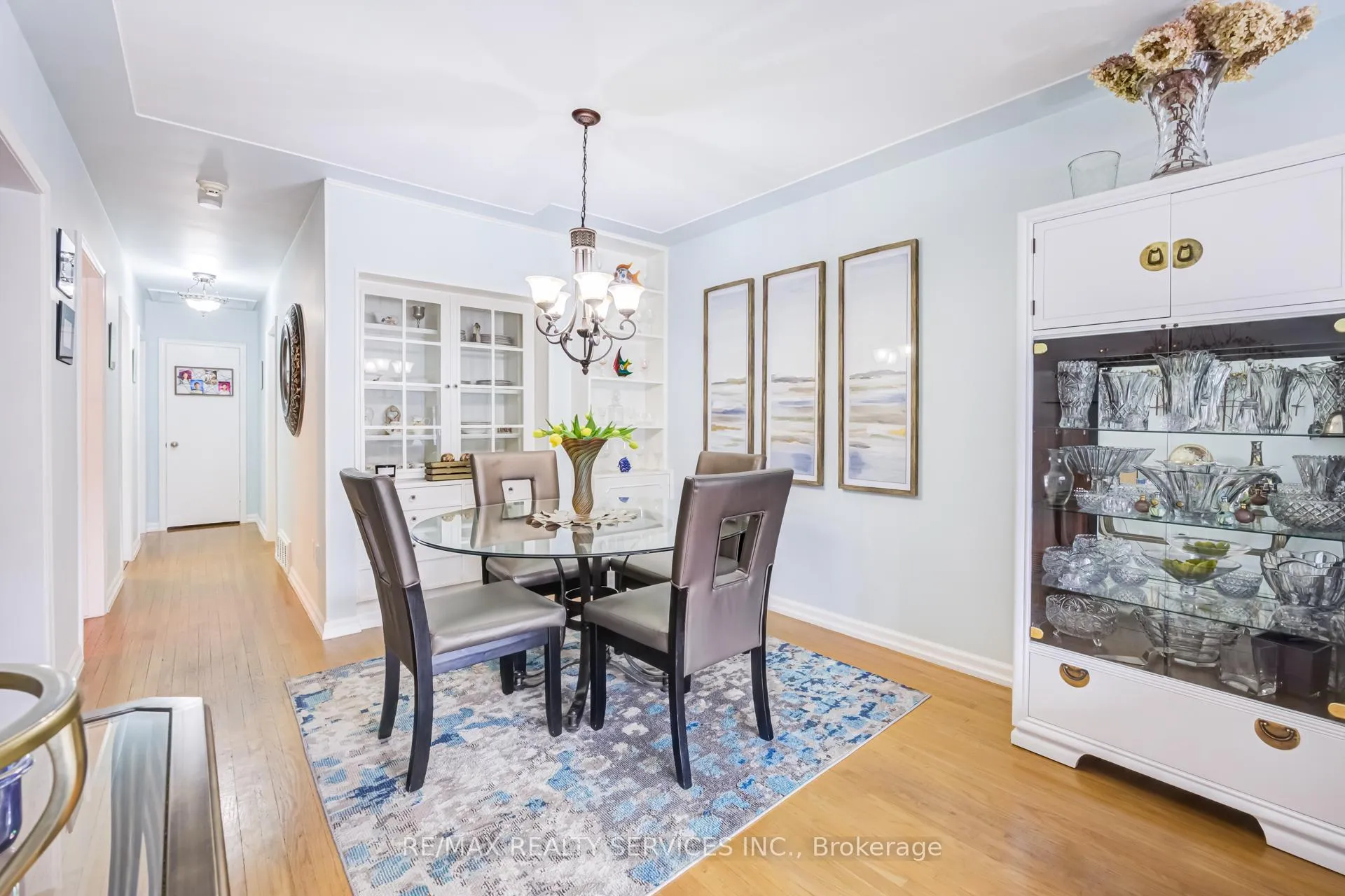 Photo 13 of 761 Sunset Road, Burlington, LaSalle — HOMEH